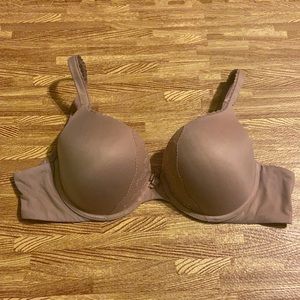 🛍 Victoria’s Secret Bra! 36D.